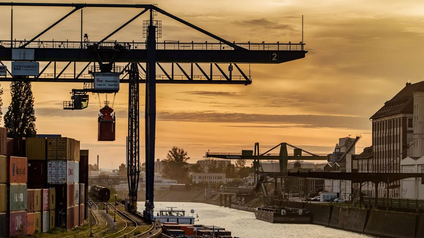 Konjunktur: Deutsche Wirtschaft vor Trendwende – Prognosen deutlich angehoben