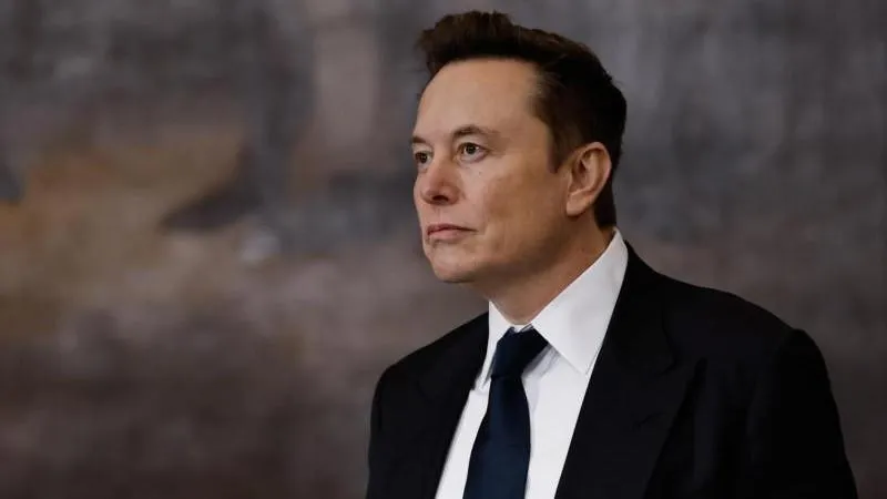 Musk vermutet, dass KI den kollektiven Intellekt der Menschheit in etwa fünf Jahren übertreffen könnte