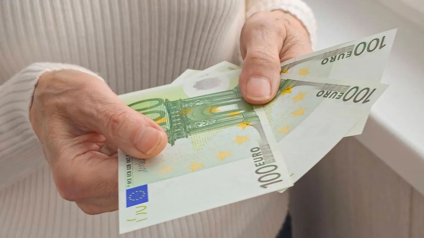 Medienbericht: Fast jeder zweite Rentner in Deutschland muss Steuern nachzahlen — Versagen der Politik offenbart sich
