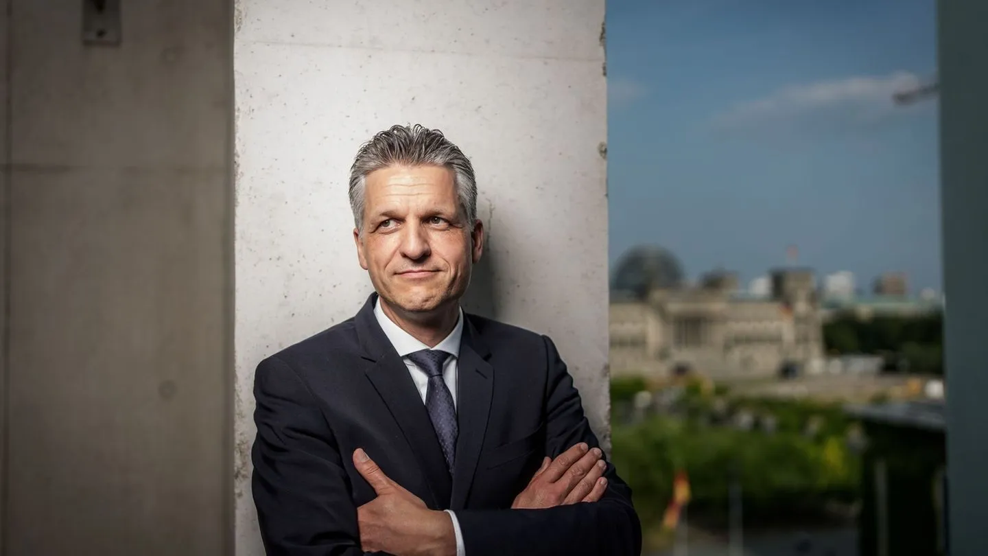 Personalumbau in der Union: Thorsten Frei — Auf Umwegen an die Fraktionsspitze, ein verlässlicher Mann in unruhigen Zeiten