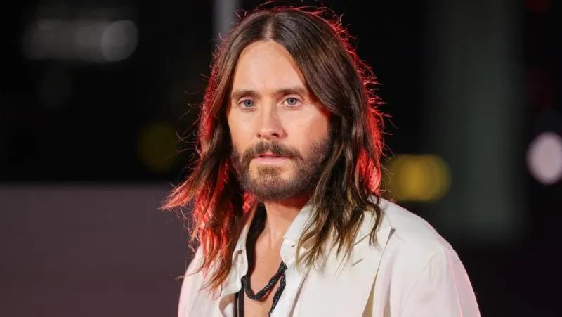 BBC: Jared Leto wird in mehreren Fällen sexuelles Fehlverhalten vorgeworfen — westliche Medien melden eifrig