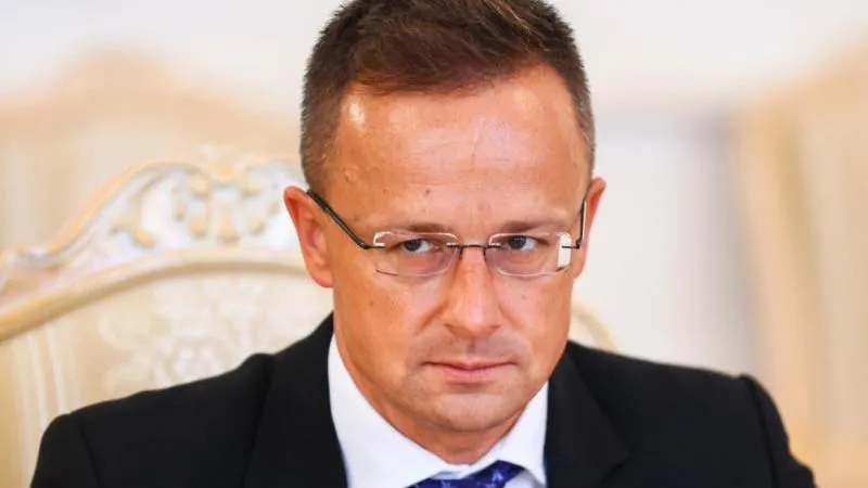 Ungarn leitet Untersuchung zu den Russlandkontakten des Ex-Außenministers Szijjártó ein