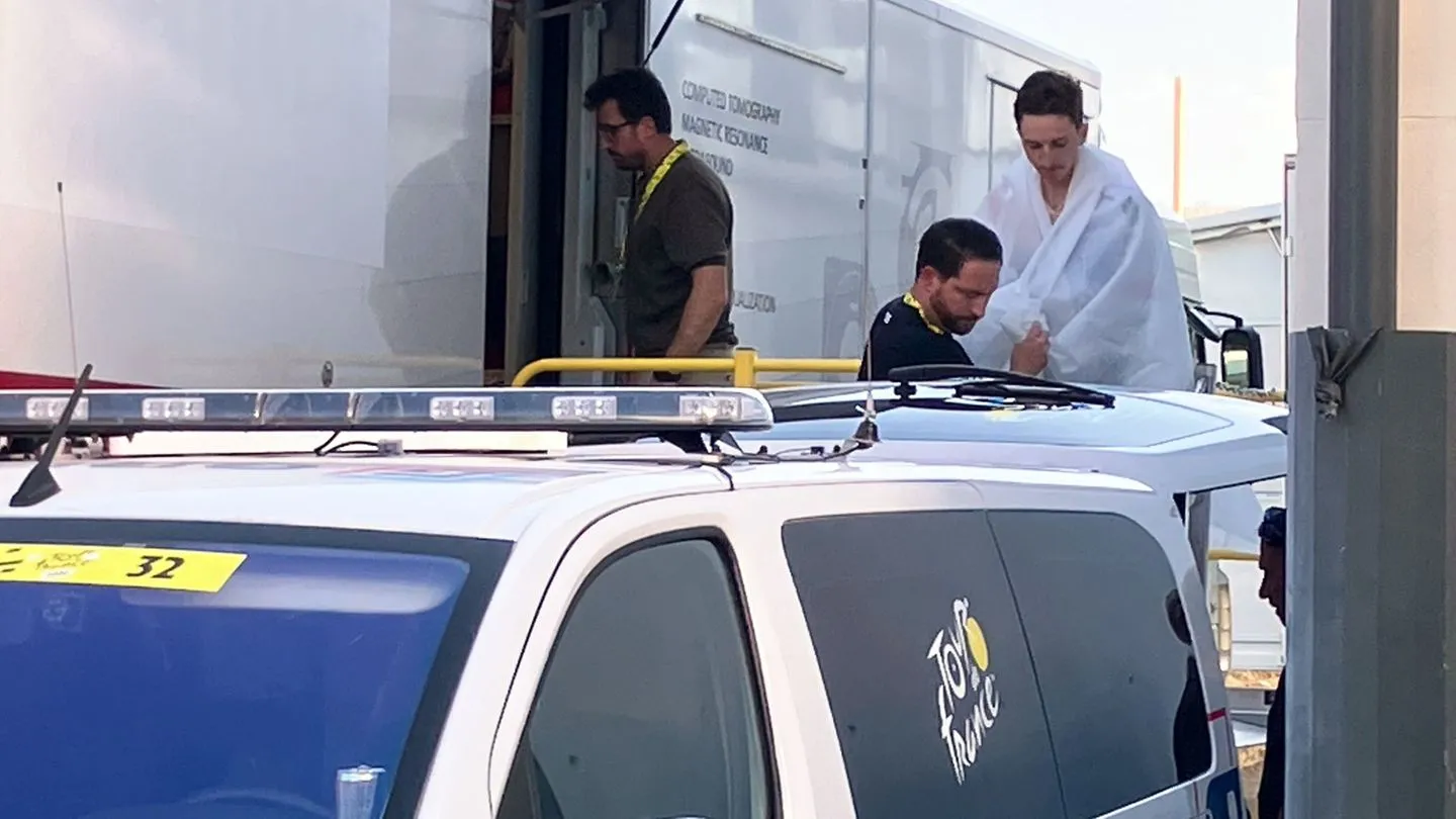Radsport: Aus für Frankreich-Abenteuer — Lipowitz’ Tour endet im Krankenhaus