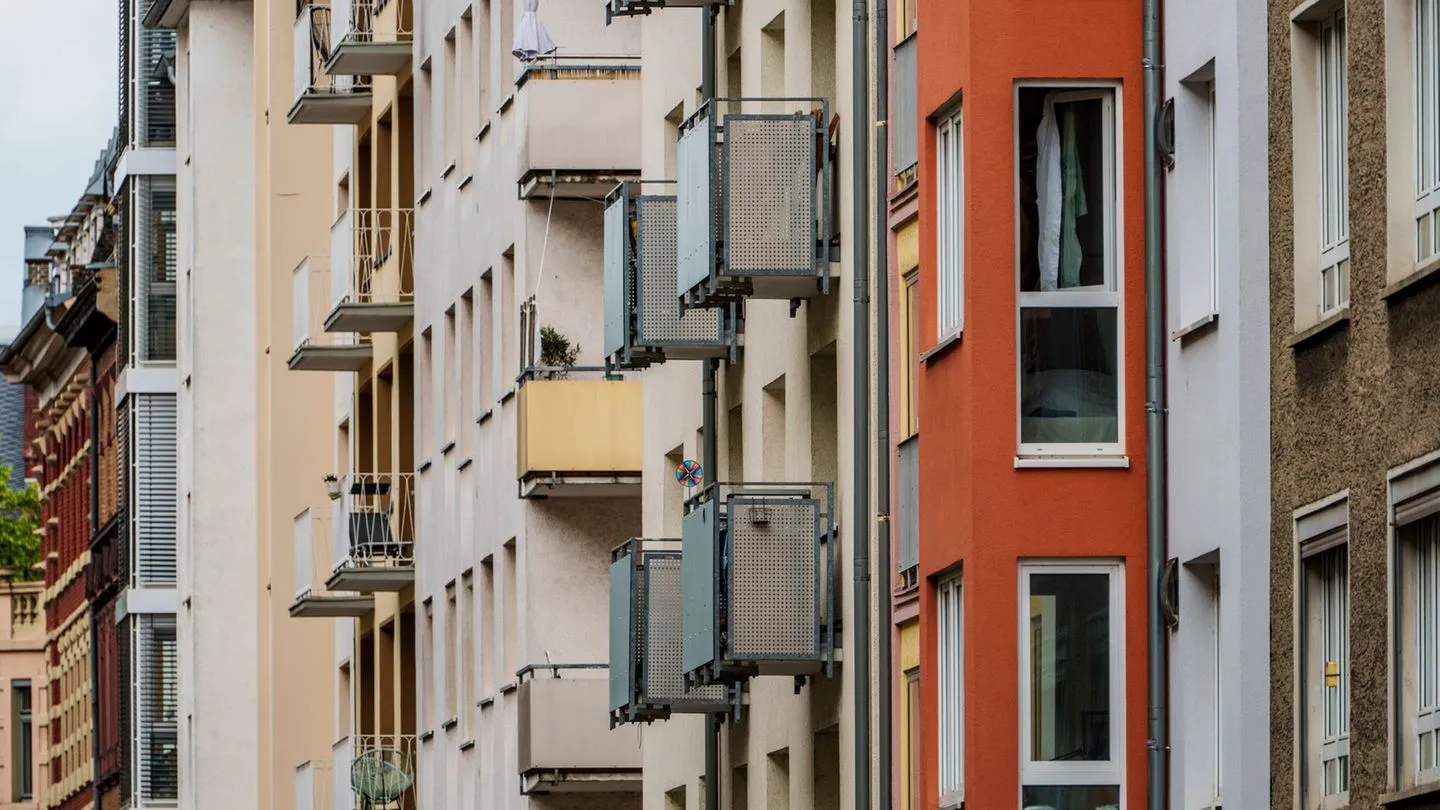 Survey: Rent becoming unaffordable for many — What’s stopping people from buying?